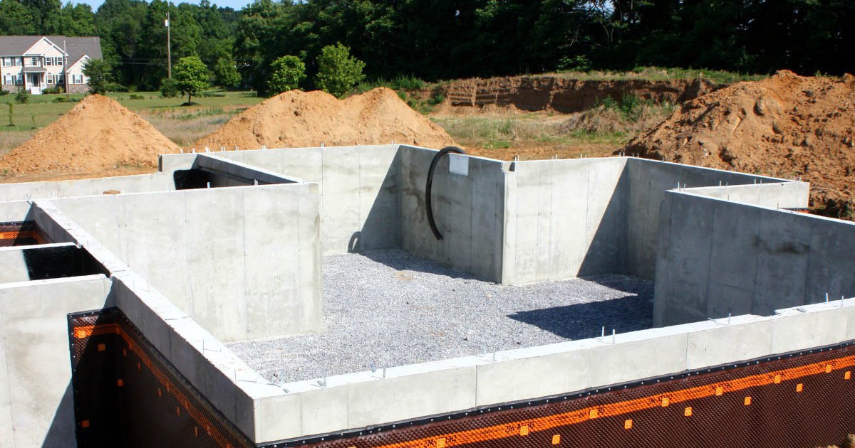 Заказать фундамент с подвалом Рузаевка. Заказать под ключ цена от 3556 руб/м3